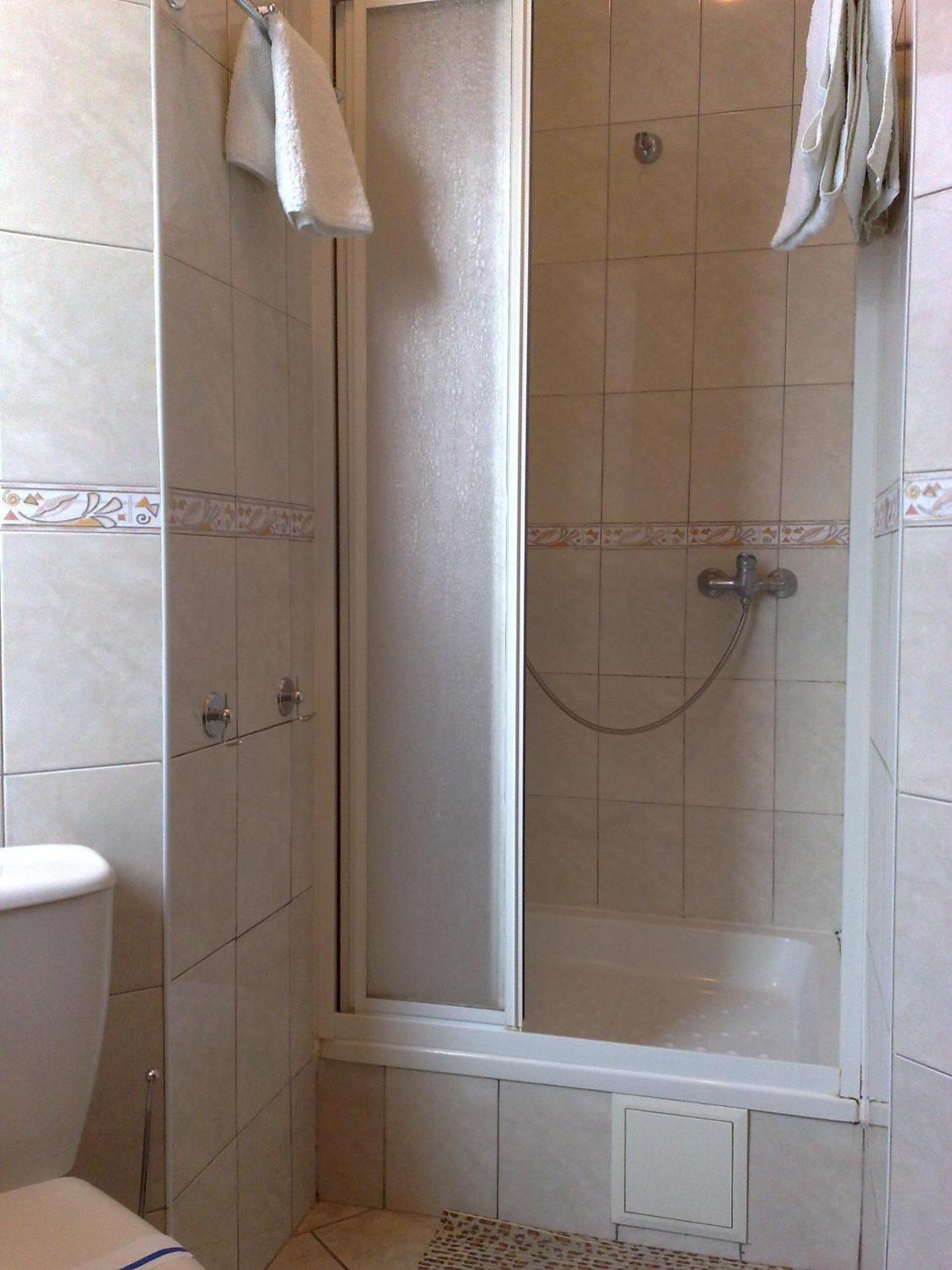 Prague Hotell Zaporizhia Exteriör bild