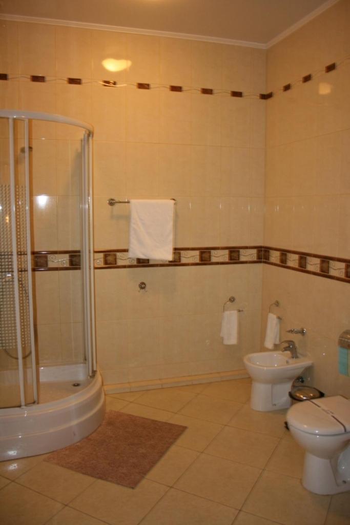 Prague Hotell Zaporizhia Exteriör bild