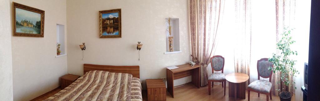 Prague Hotell Zaporizhia Exteriör bild