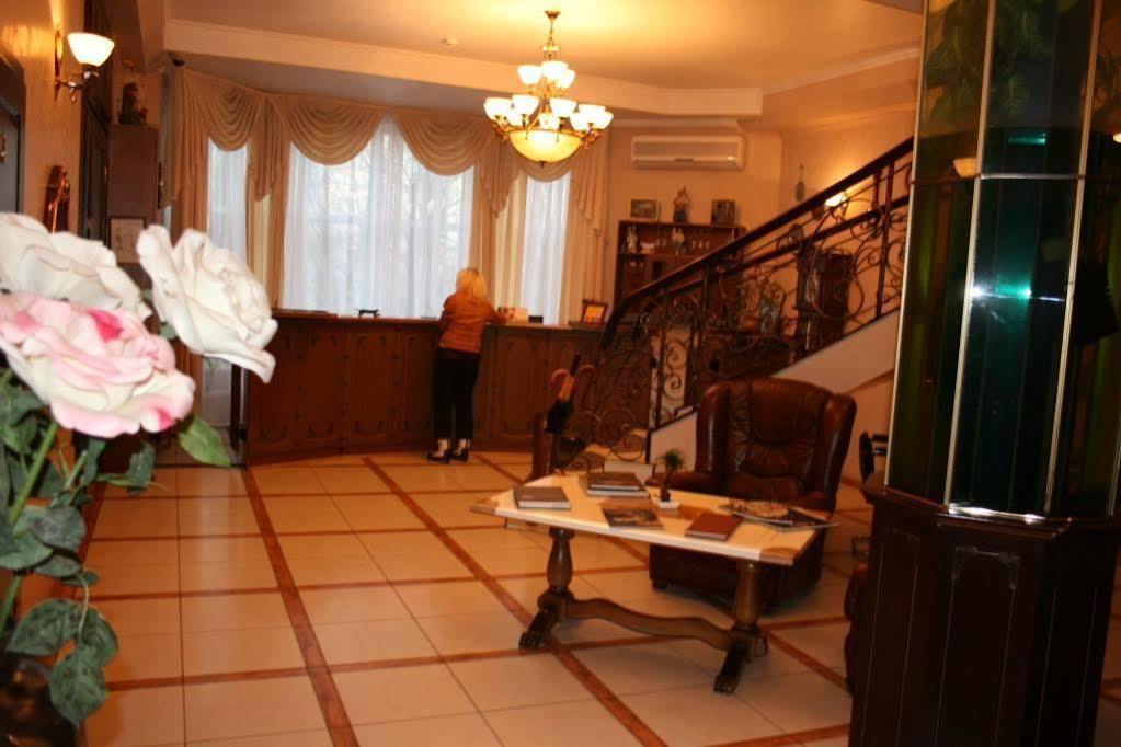 Prague Hotell Zaporizhia Exteriör bild